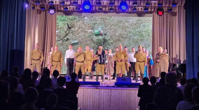 В Брянске состоялся концерт «Музыкальная летопись войны»