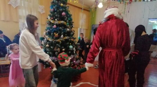 В Рябчинской библиотеке прошел новогодний праздник