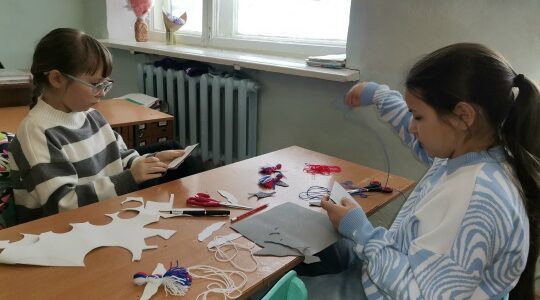 Учащиеся Рябчинской СОШ посетили мастер-класс по созданию рождественских ангелочков