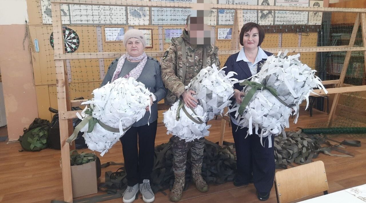 Навлинские волонтеры оказывают помощь воинам СВО