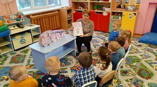 В Дубровском детском саду № 4 прошли мероприятия ко дню рождения Агнии Барто