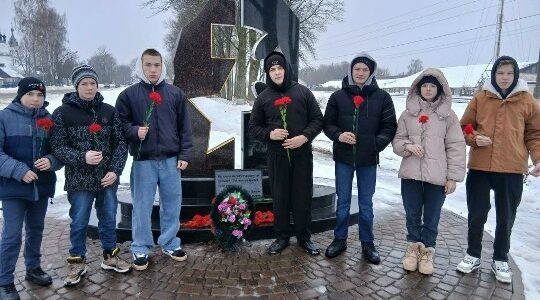 В ГБУ КЦСОН Дубровского района состоялся тематический час «Души, опалённые Афганом»