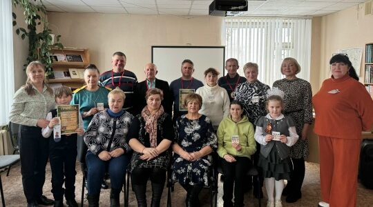 В Дубровской библиотеке прошло мероприятие «Есть такая профессия – Родину защищать»