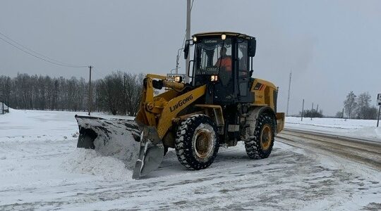 Обработка и очистка дорог Брянской области от снега и льда