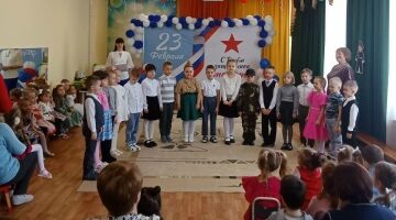 Тематический праздник 23 февраля с участием пап прошел в Дубровском детском саду № 4