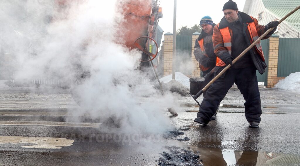 На брянских улицах при ремонте используется «Кохер» и рециклеры