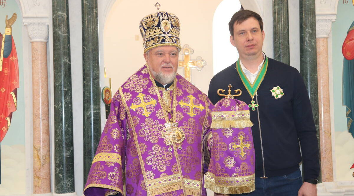 Роман Богомаз удостоен высочайшей патриаршей награды за строительство храма в селе Меленск