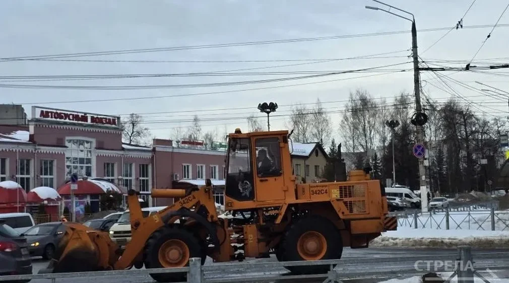 За сутки с брянских улиц было вывезено 2550 тонн снега