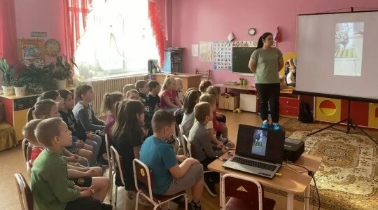 Виртуальная экскурсия на швейную фабрику для воспитанников Дубровской № 1 СОШ