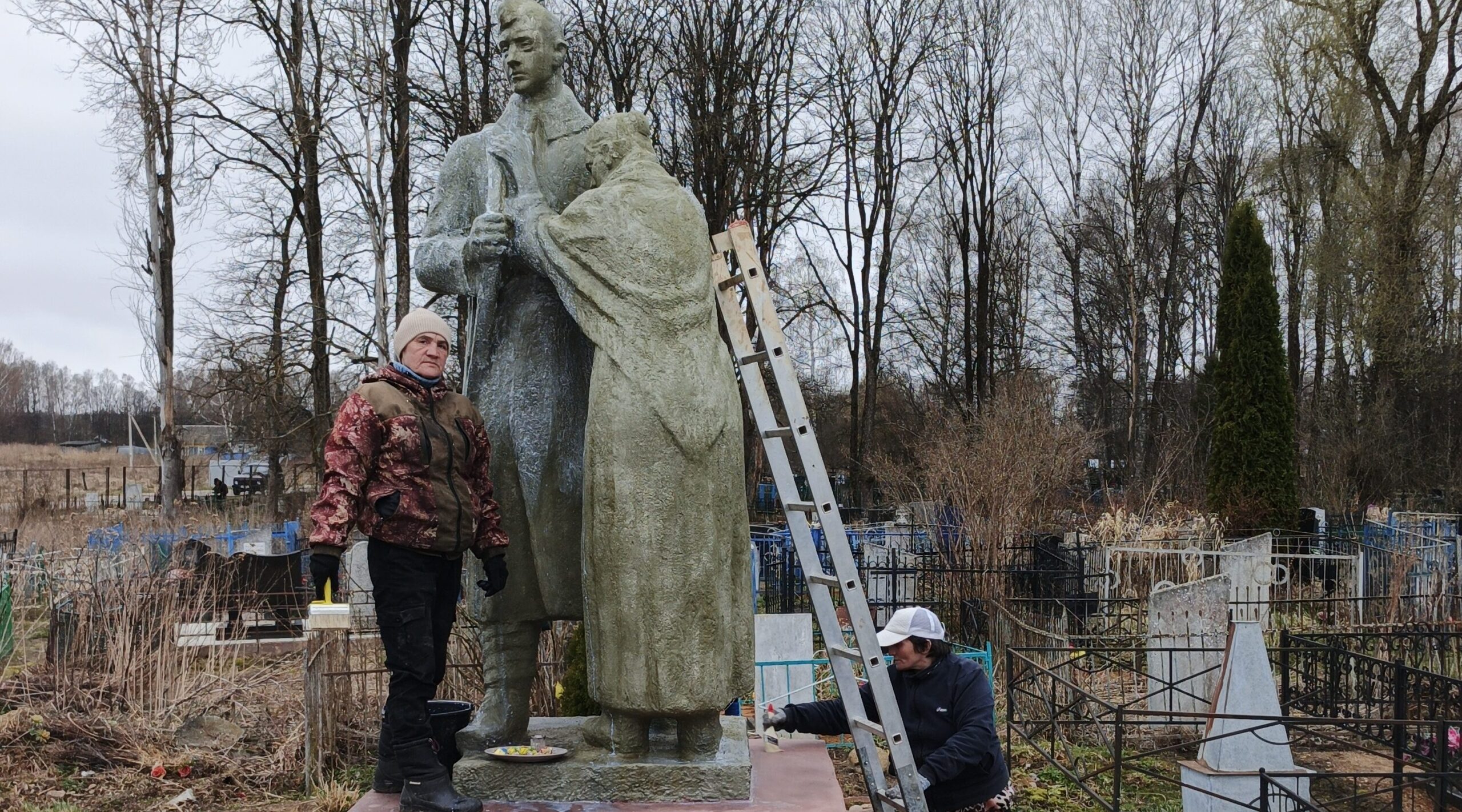 В Дубровском районе облагораживают обелиски и памятные места