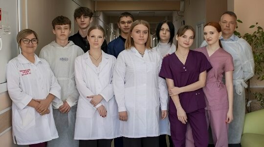 Медицинские учреждения Брянской области помогают определиться с профессией