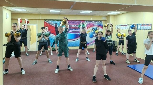 Спортивный марафон «Сила России» проходит в Дубровском районе