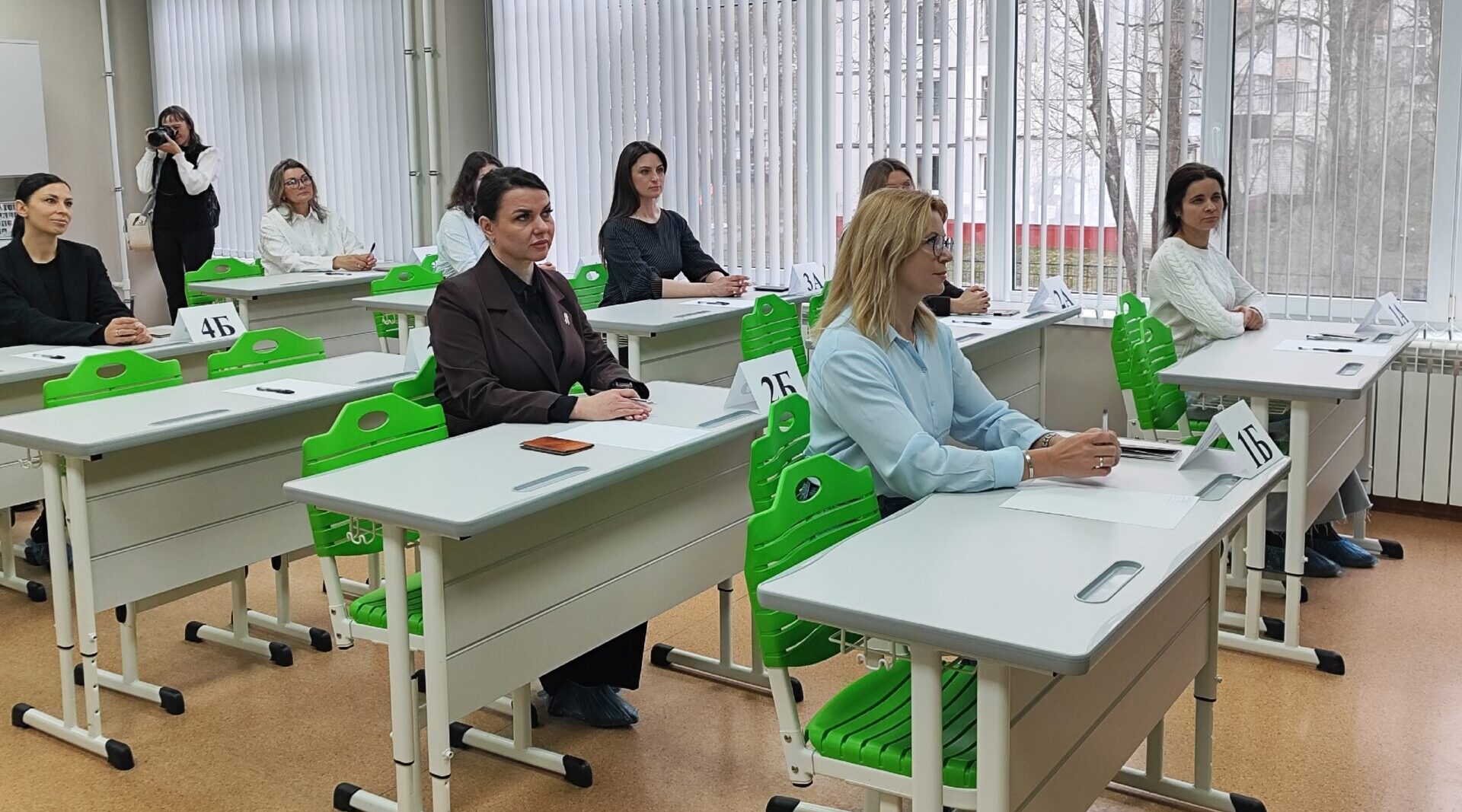 В Брянске состоялась Всероссийская акция «Сдаем вместе. День сдачи ЕГЭ родителями»