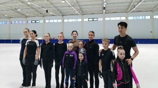 Юная брянская фигуристка Ольга Паршикова выиграла золото соревнований в Казахстане