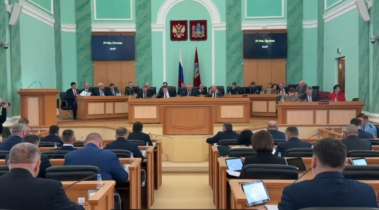 На заседании Брянской областной Думы принят ряд важных законов