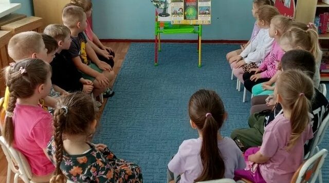 В МБДОУ Дубровском детском саду №4 проходит неделя безопасности