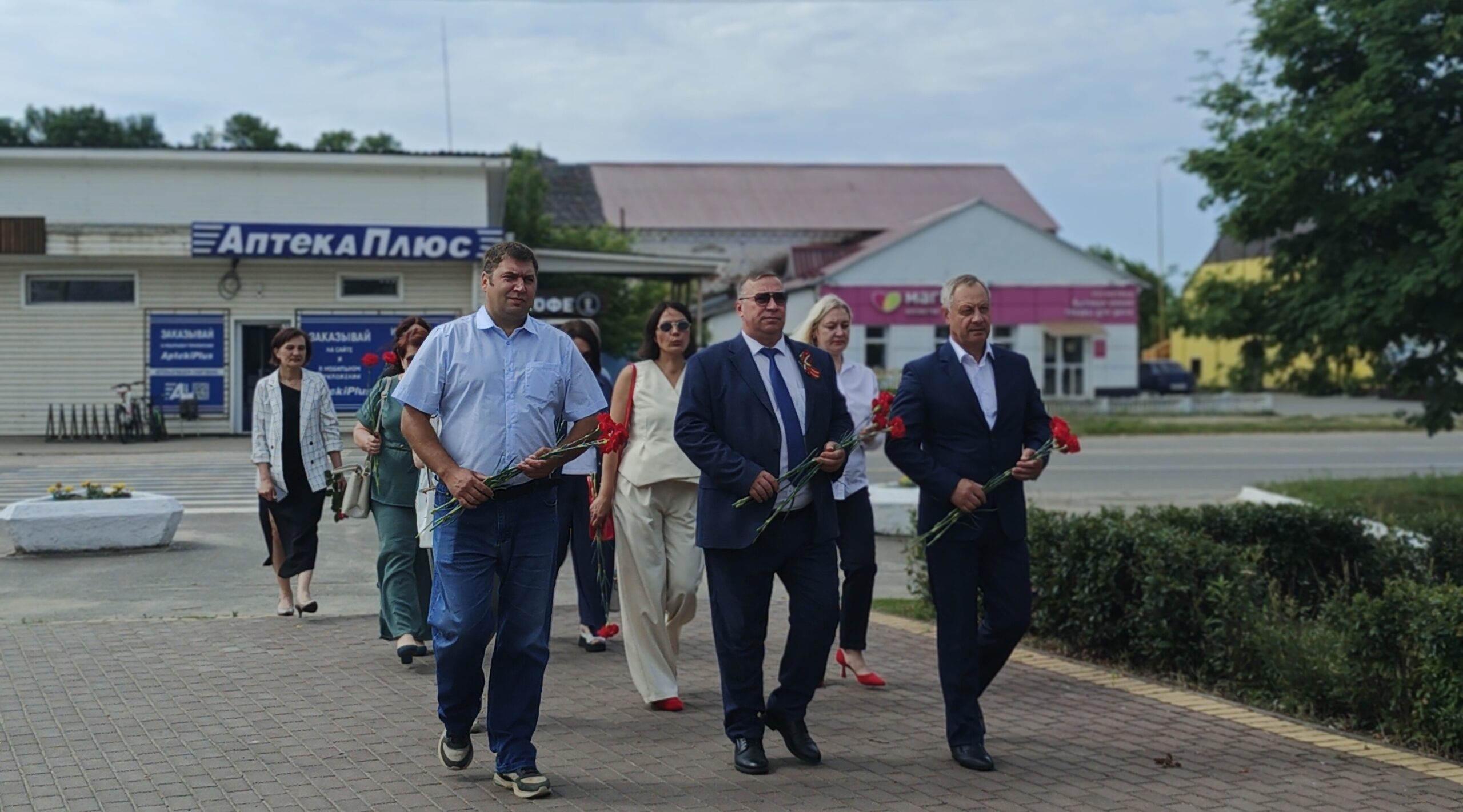 День партизанской славы в посёлке Дубровка