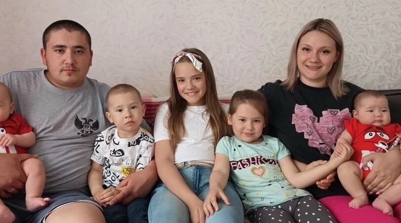 Многодетная семья из Дубровки по достоинству оценила Пункт проката для семей с детьми