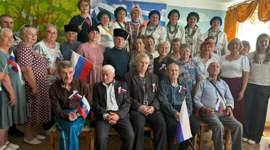 В Дубровском районе прошел праздник для пожилых и инвалидов в честь Дня России
