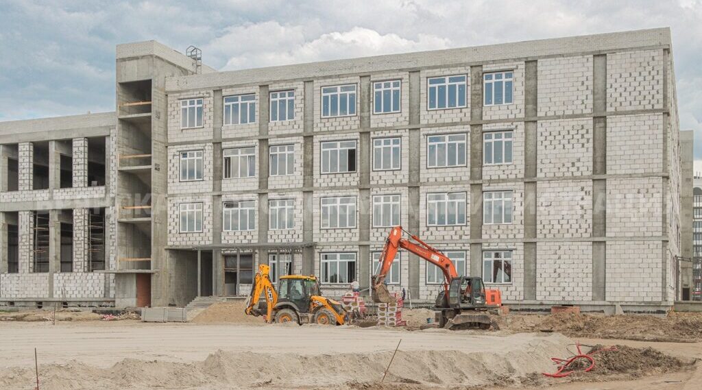 В Брянске идёт строительство крупных соцобъектов