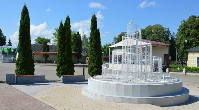 В селе Гордеевка по улице Кирова благоустраивается общественная территория
