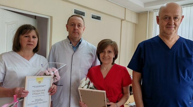 В Брянске наградили лучших медиков стоматологической клиники