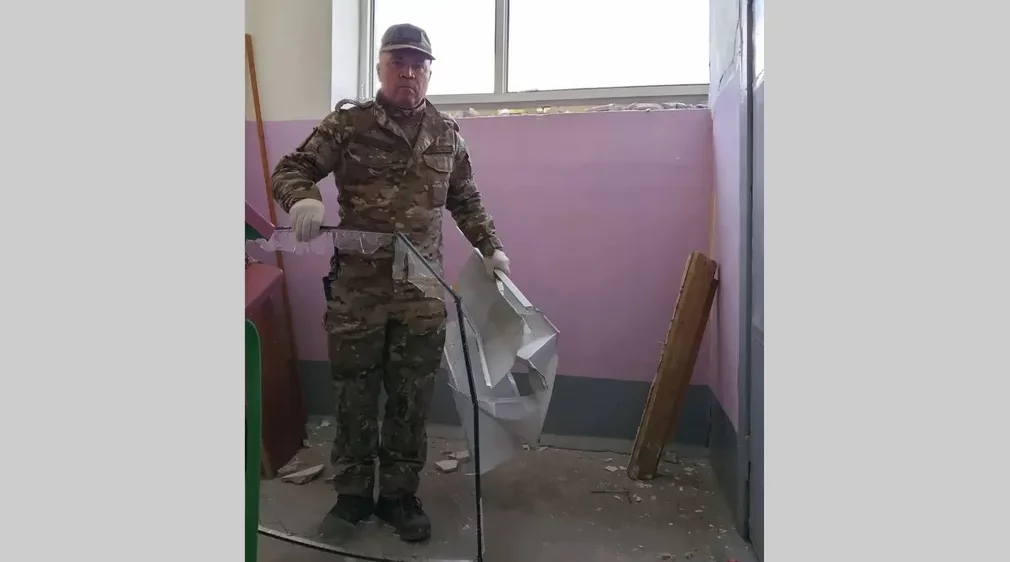 Бойцы «БАРС‑Брянск» помогают устранять последствия обстрела жилого дома