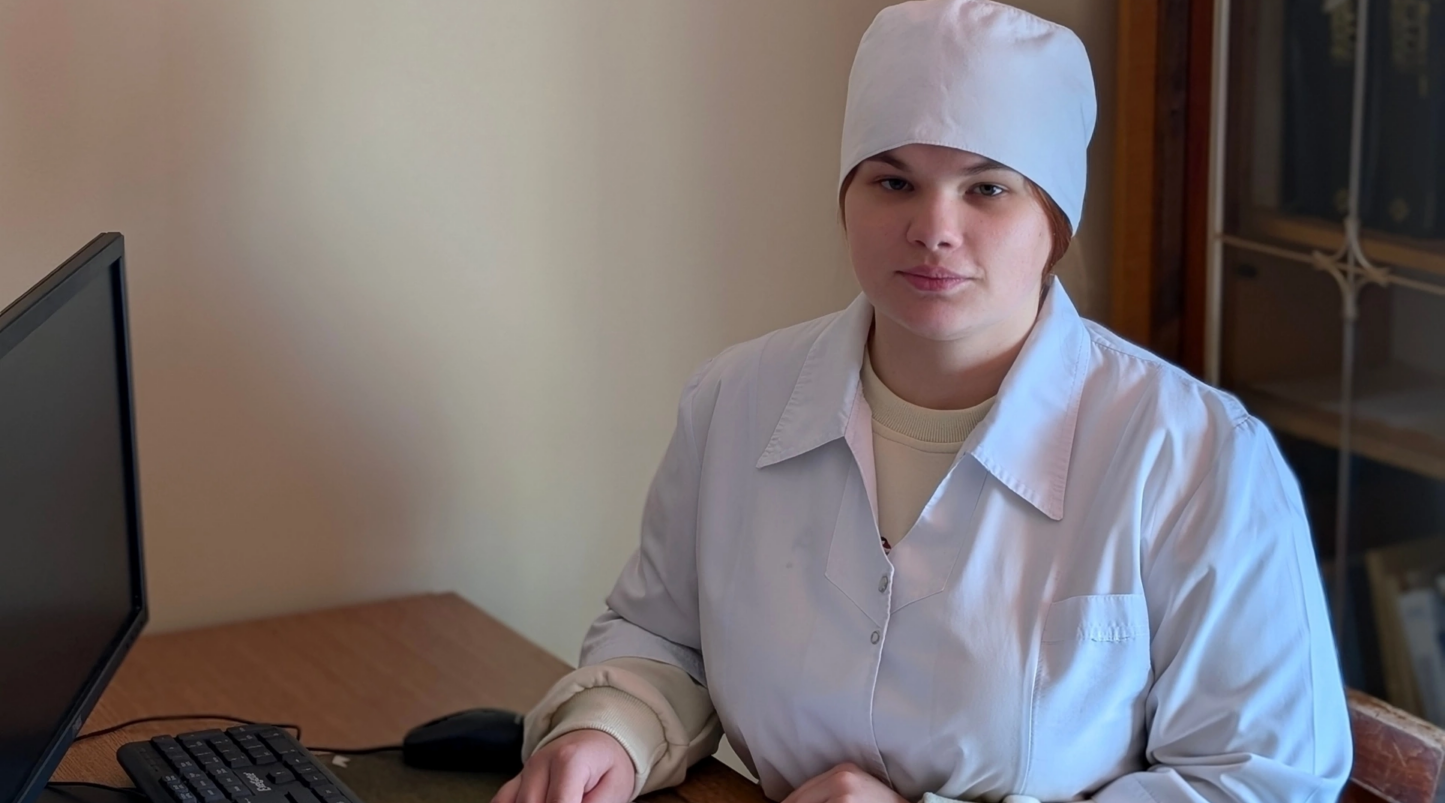 Молодой фельдшер Мария Изотова пришла работать в деревню Давыдчи