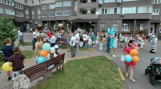 В Фокинском районе Брянска состоялся праздник двора