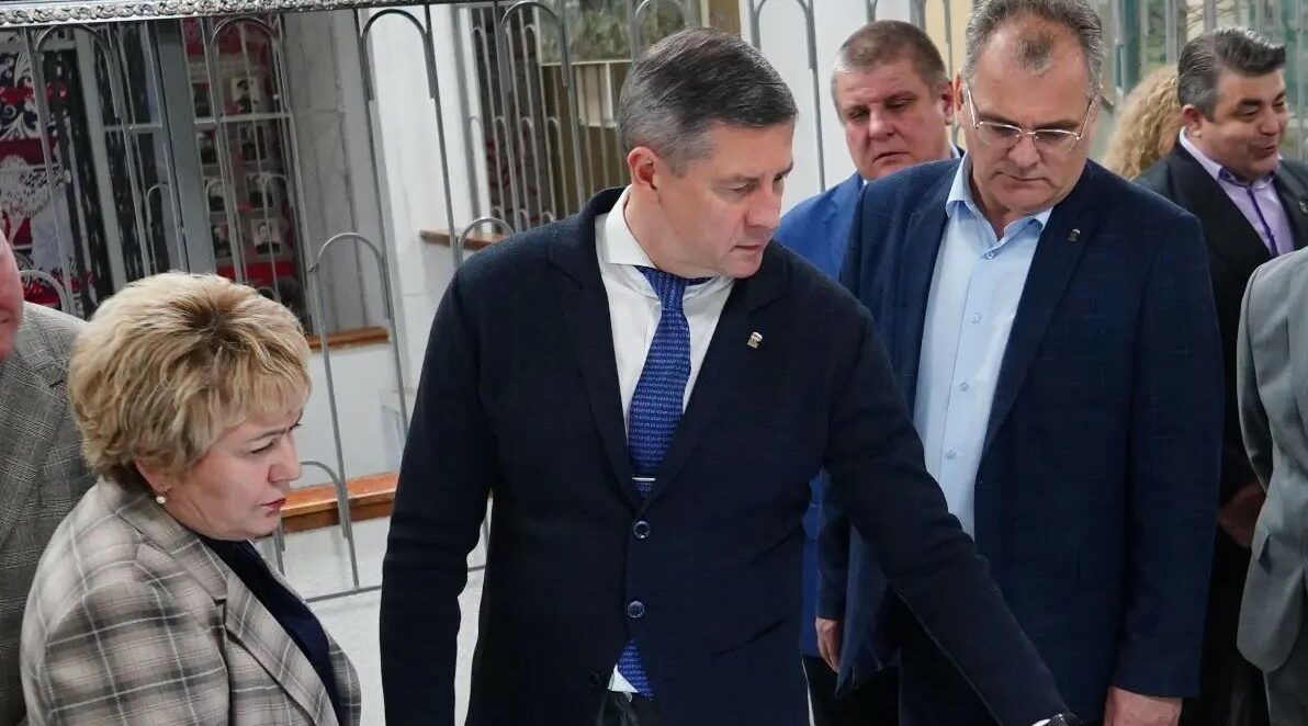 Реликвия войны: тетрадь Любови Моторновой-Зуевой на выставке