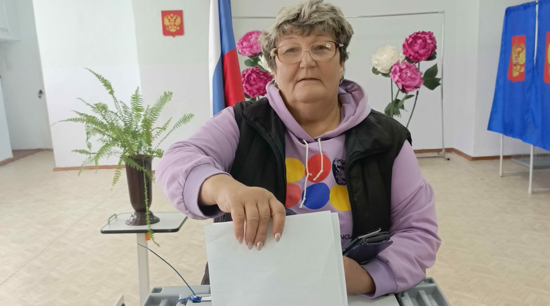Дубровчане исполняют гражданский долг на своих участках для голосования