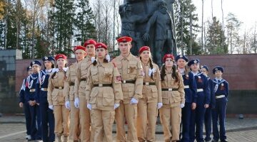 В Хацуни почтили память жертв расстрела мирных жителей