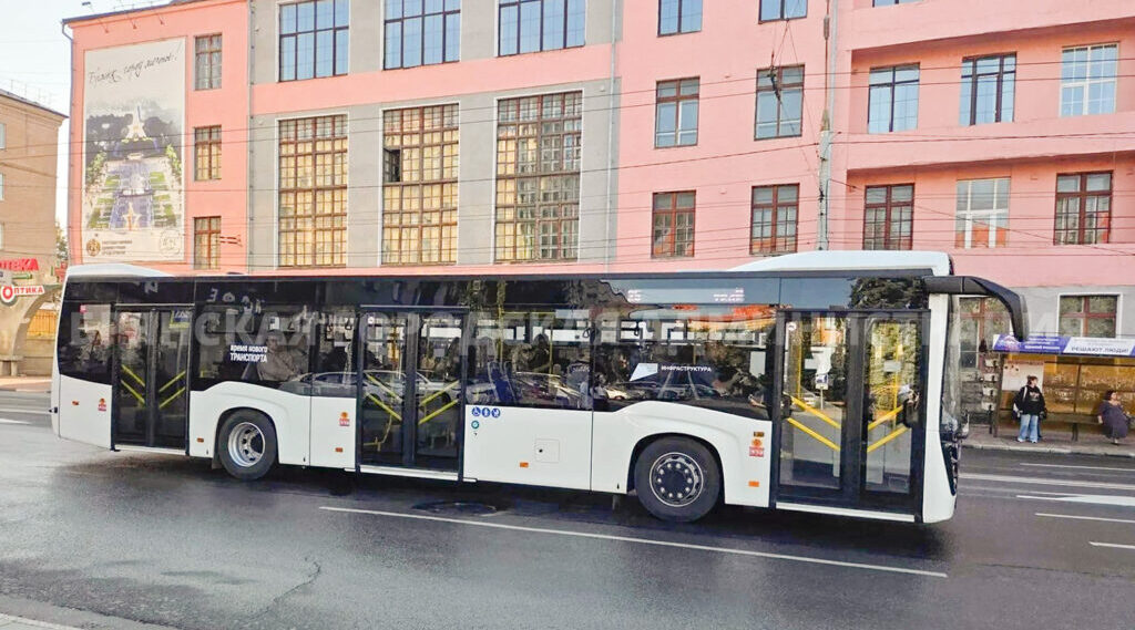 До конца 2026 года в Брянск поступят ещё 20 новых автобусов большой вместимости