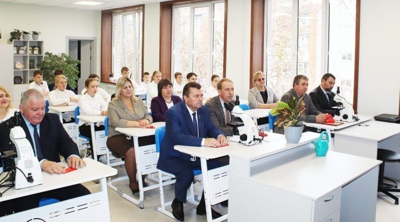 В Брянской области в рамках программы «Кадры в АПК» открыты агротехнологические классы