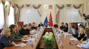 В Брянской области обсудили налоговые изменения и инфраструктуру