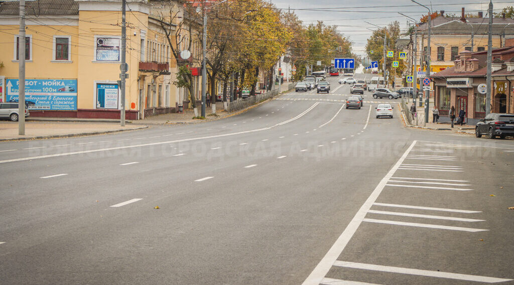С начала 2026 года в Брянске отремонтировано 22 дороги