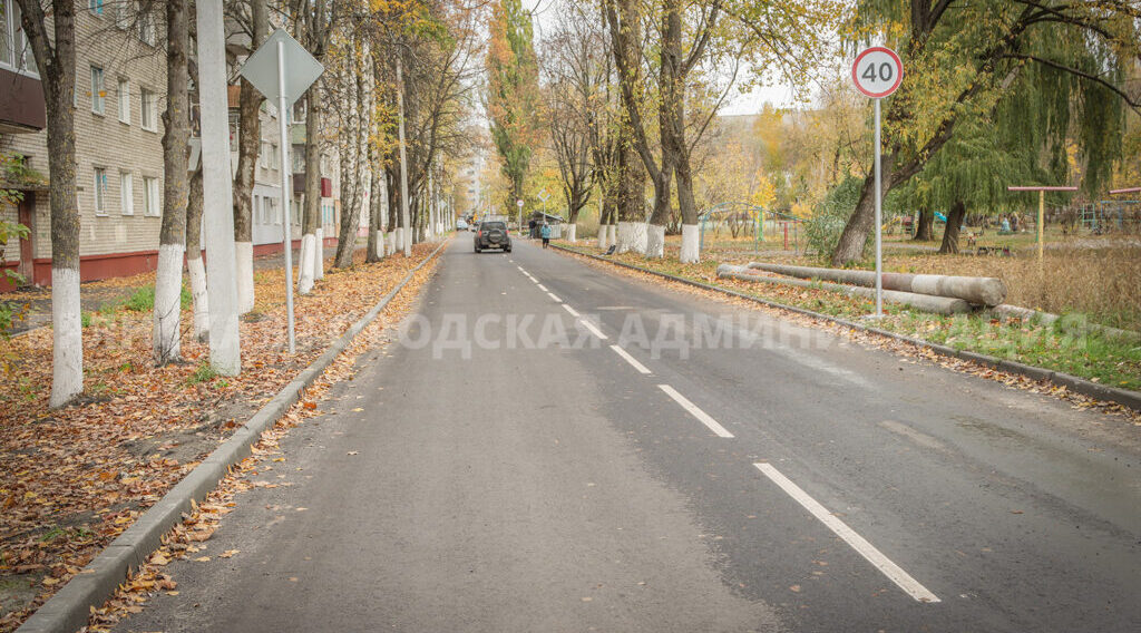 В Брянске на отремонтированной улице Вяземского построили две парковки