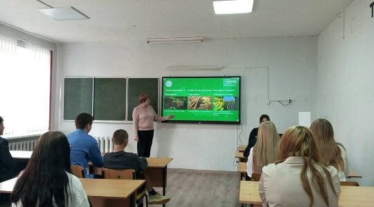 Брянским школьникам рассказали об аграрной отрасли региона
