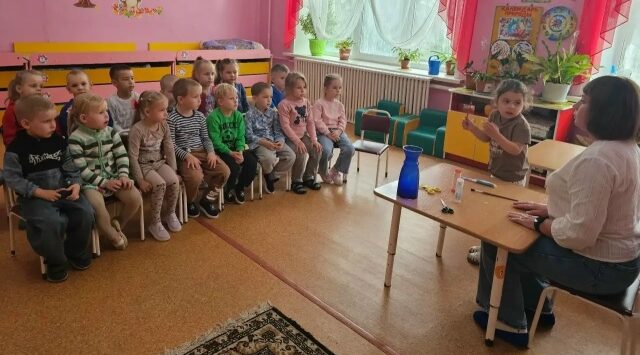 В старшей группе Дубровской № 1 СОШ обсудили правила обращения с опасными предметами